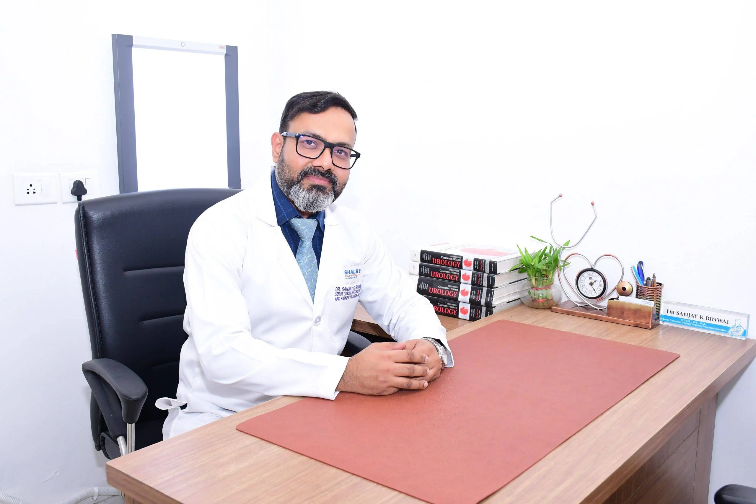Dr. Sanjay K Binwal - Urologist in Jaipur